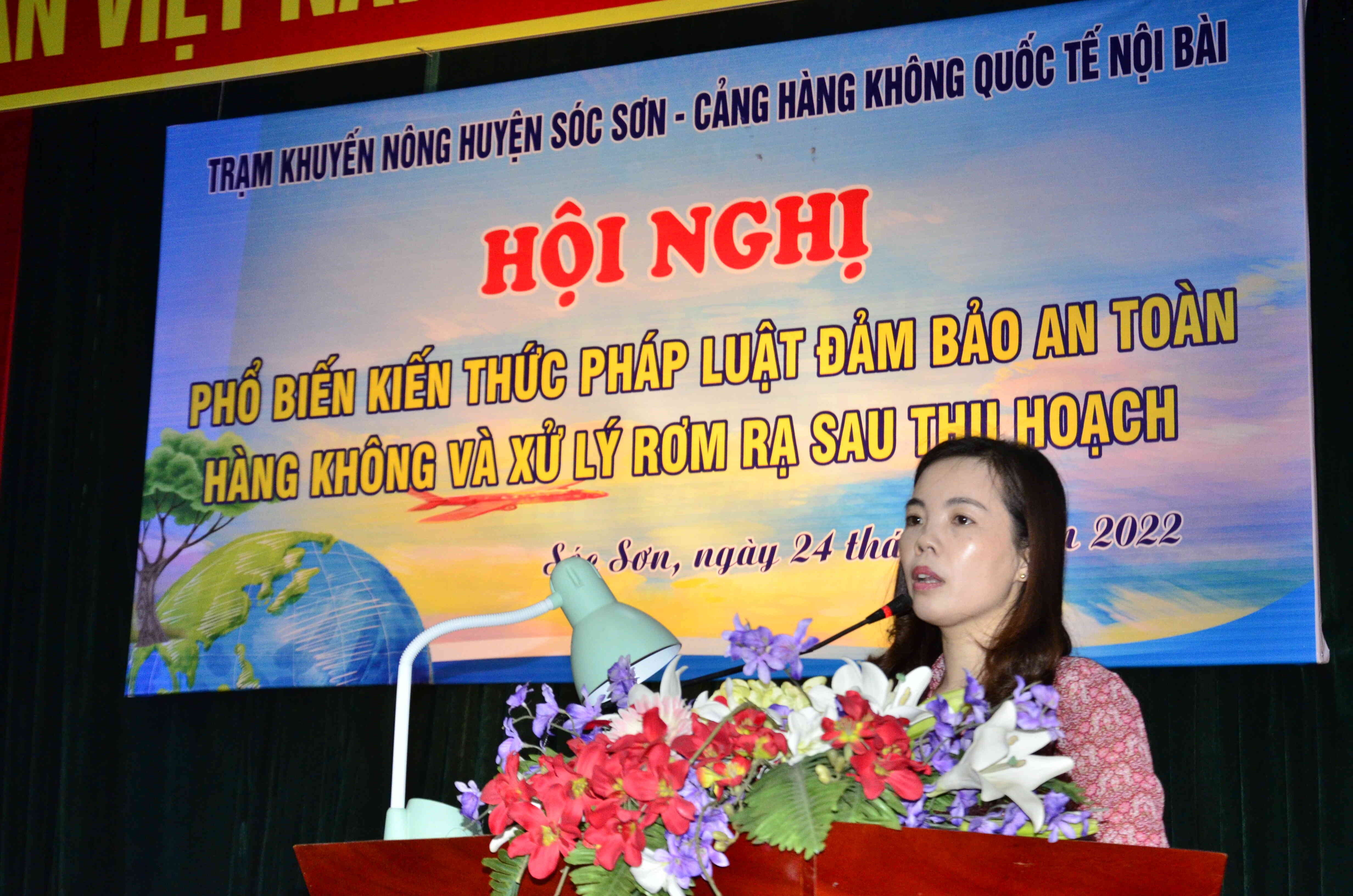 Bà Đỗ Thị Bích Vân - Phó Chủ tịch UBND xã Đông Xuân phát biểu
